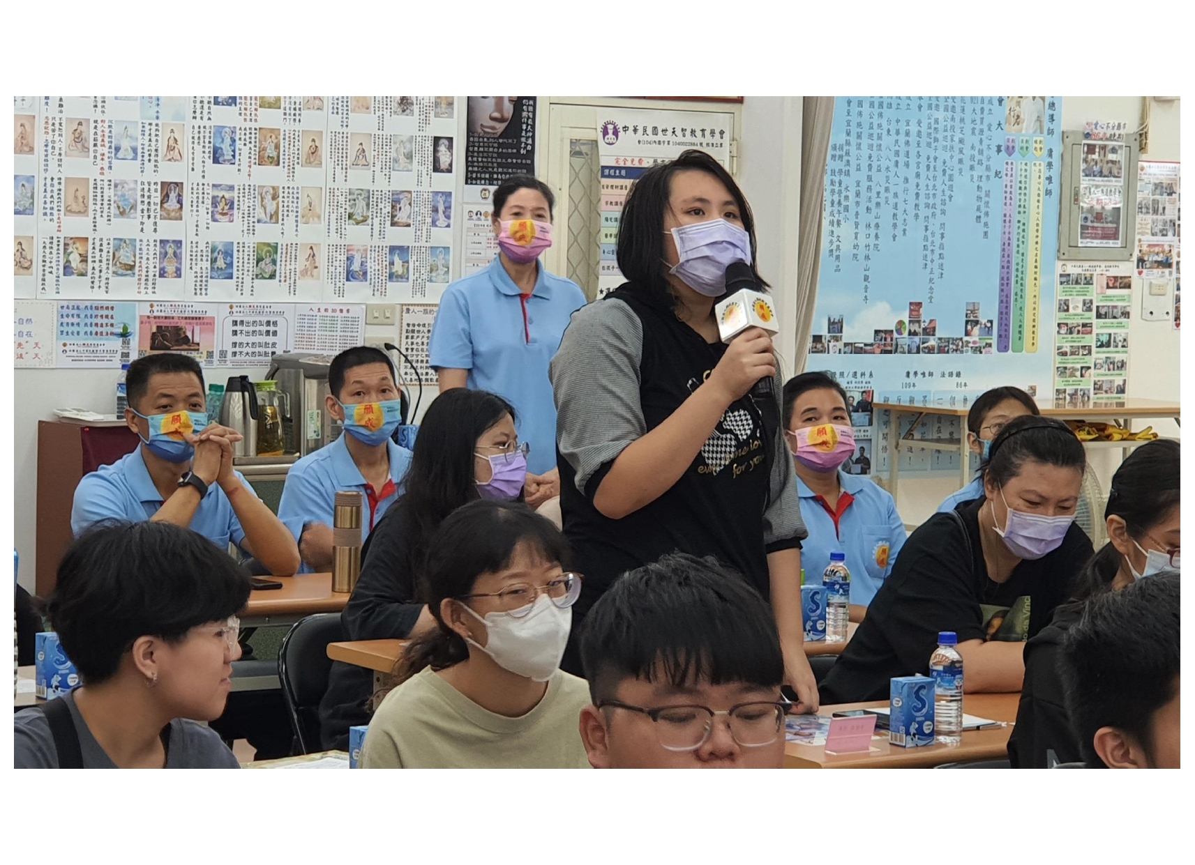董事長 關心未來主人翁 互動 紅布條OK_page-0013.jpg